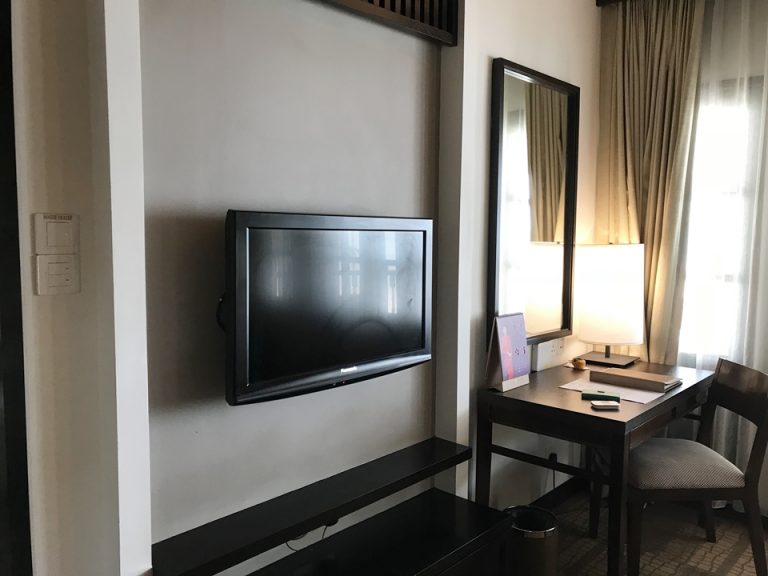 NHKも映るテレビ