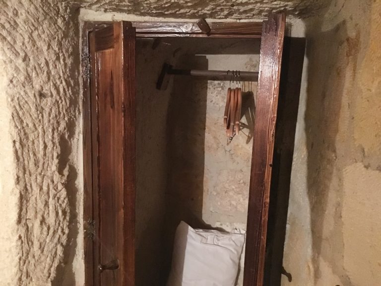 クローゼット (2)