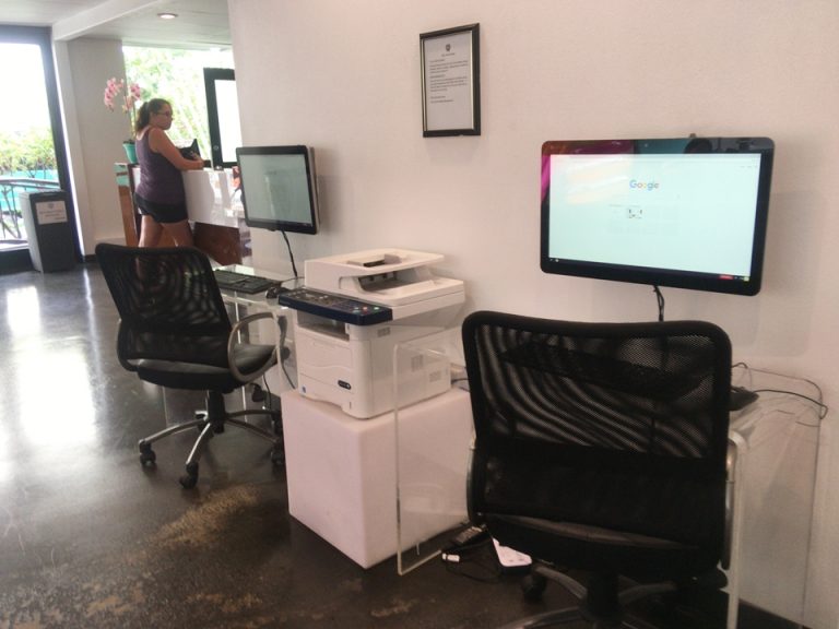 ロビーPCスペース