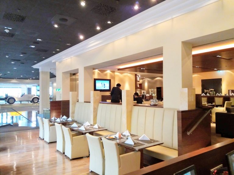 クラブラウンジ