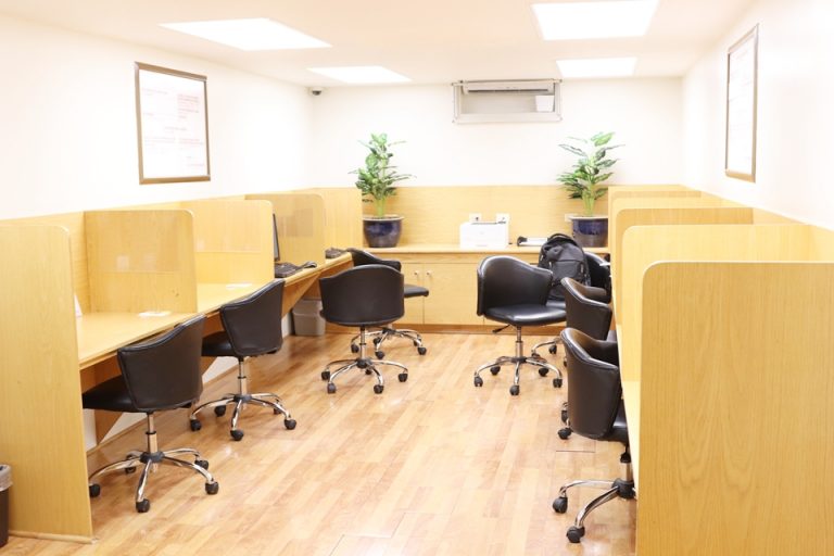 ビジネスルーム内IMG_0216