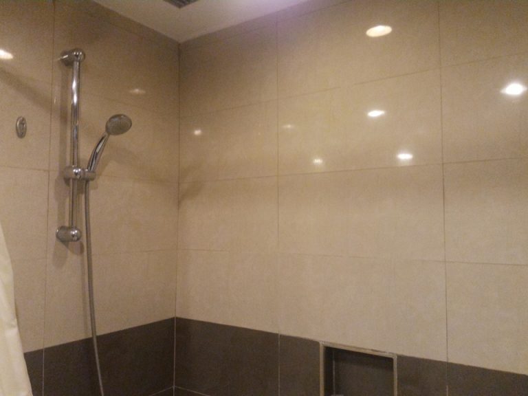 P_20180616_144433_シャワー