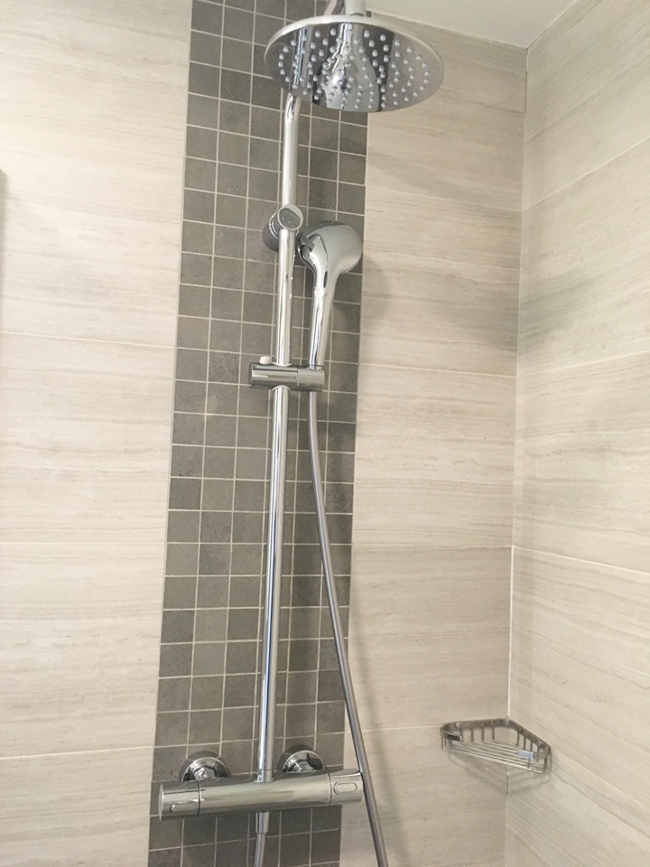 シャワーヘッド