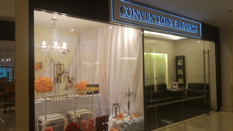 P_20180615_171130_コンベンションセンター