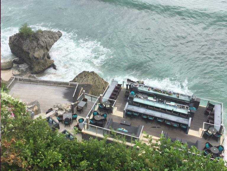 上から見るロックカフェ2