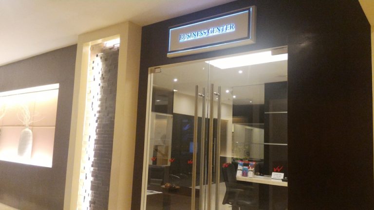 P_20180615_171100_ビジネスセンター