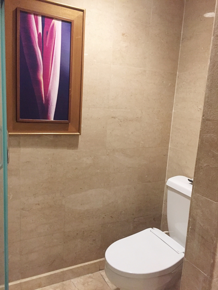 トイレにも絵が