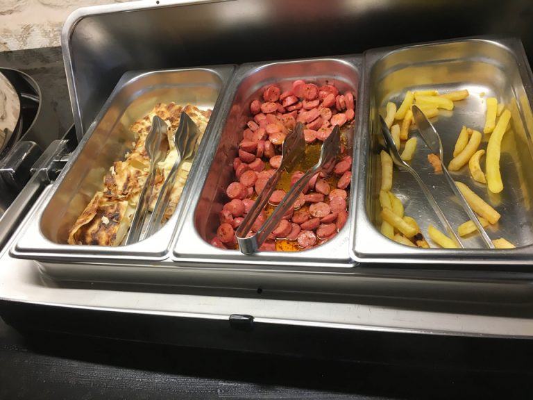 ポテトやウィンナーなど