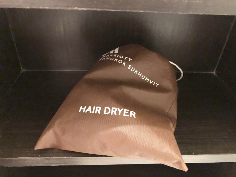 ヘアドライヤー