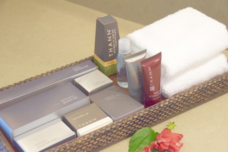 アメニティーは「THANN」