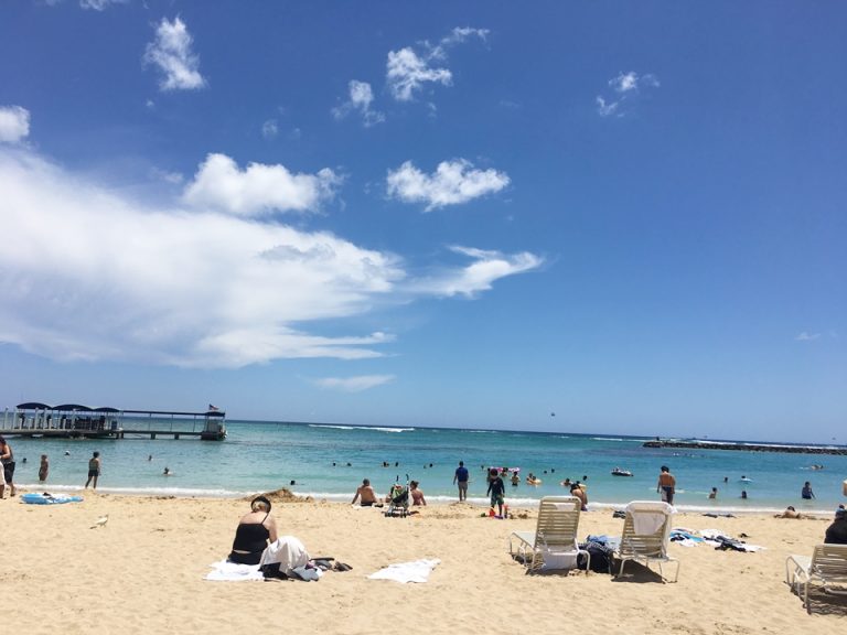 ビーチ外観①
