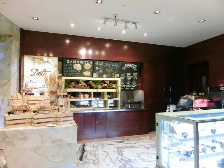 テイクアウト軽食店CIMG7804