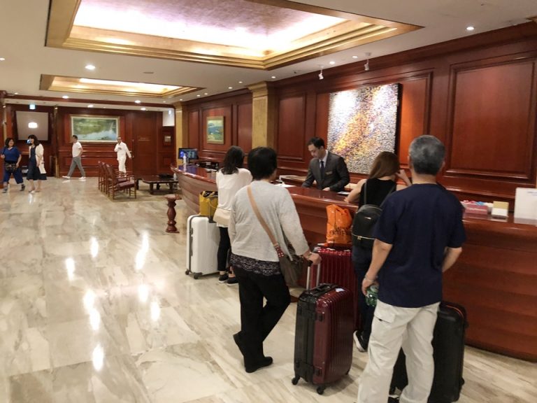 エントランス (2)