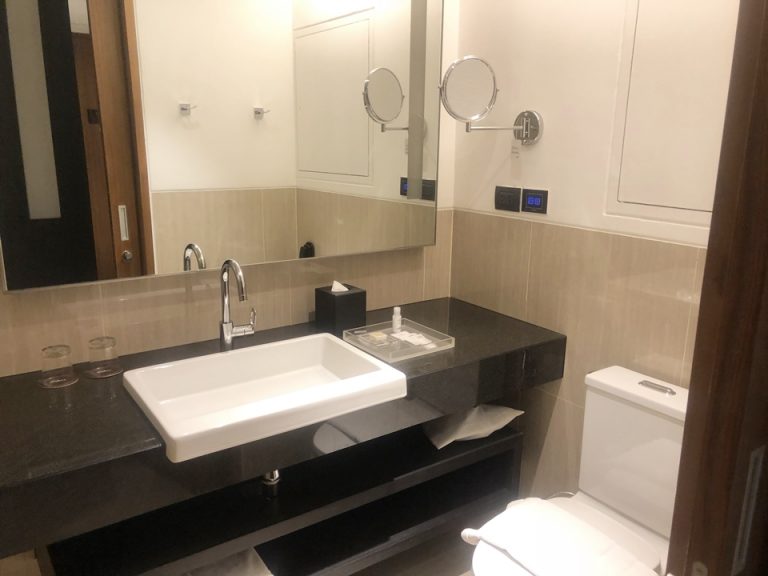 水量、水圧も問題ない洗面所。