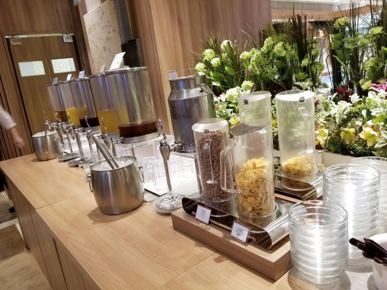 朝食(シリアル)