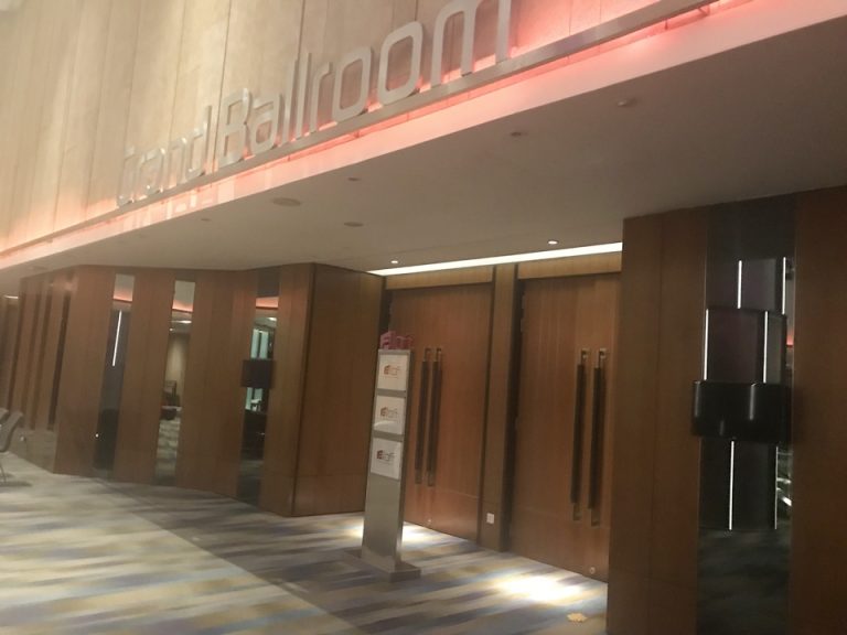 ボールルーム