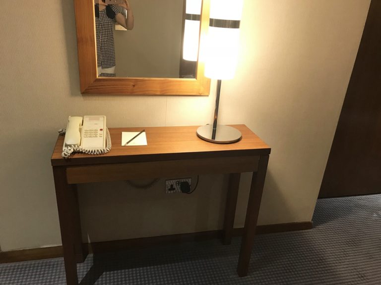 エレベーターホール3