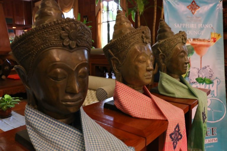 エントランスにある置物