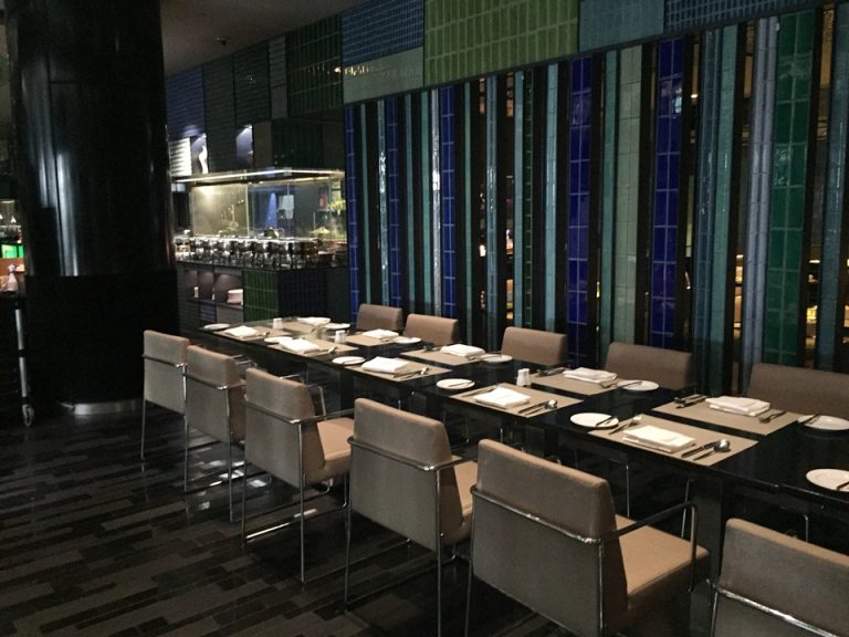 レストランAZUR2