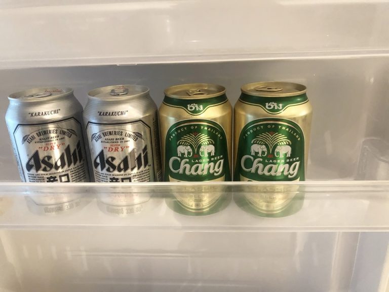 日本人客が多いホテルらしくアサヒビールが用意してありました