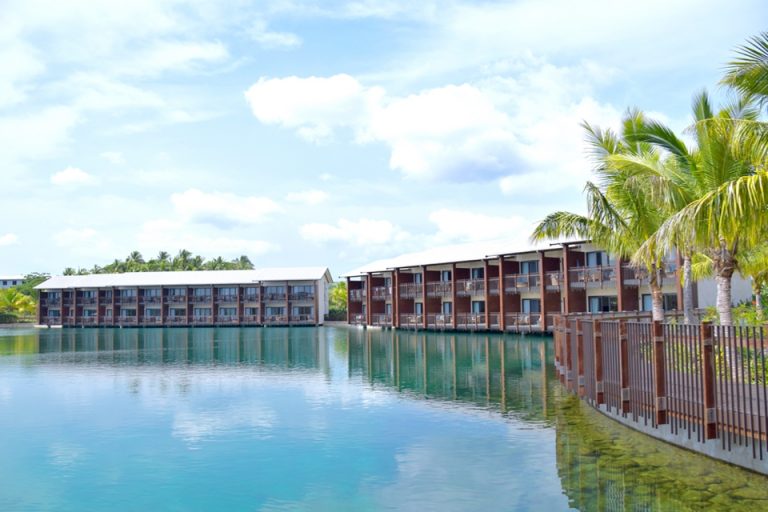 デラックスラグーンの外観