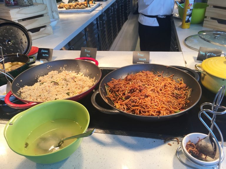 朝食バイキング7