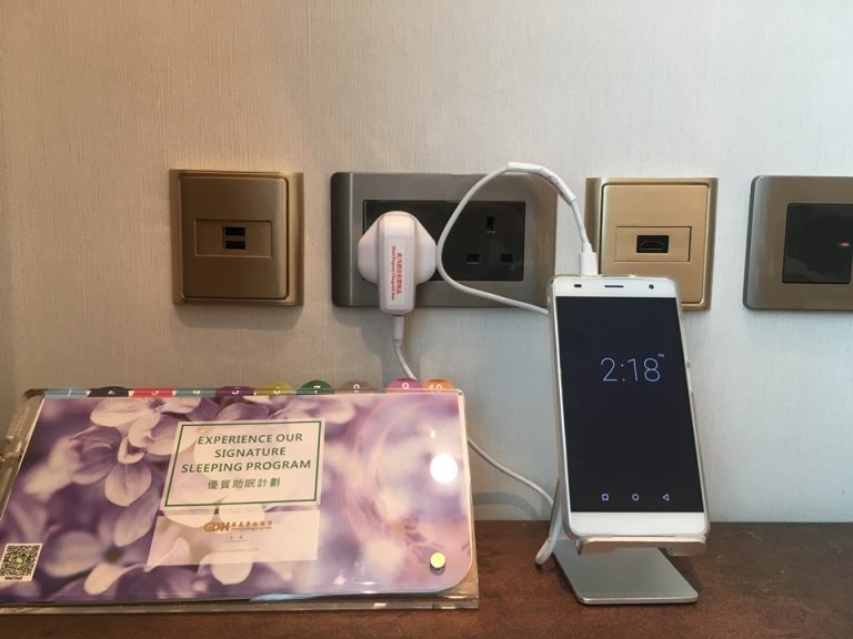 貸し出し用携帯電話(有料)