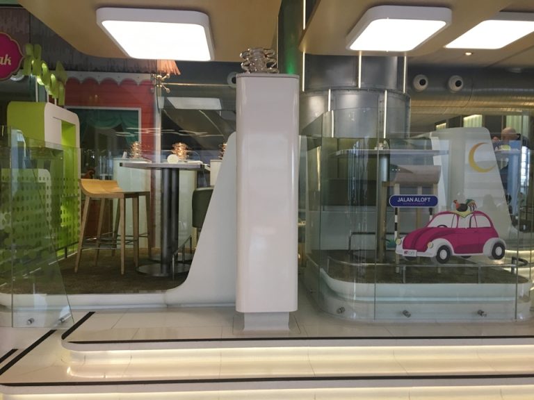 朝食レストラン