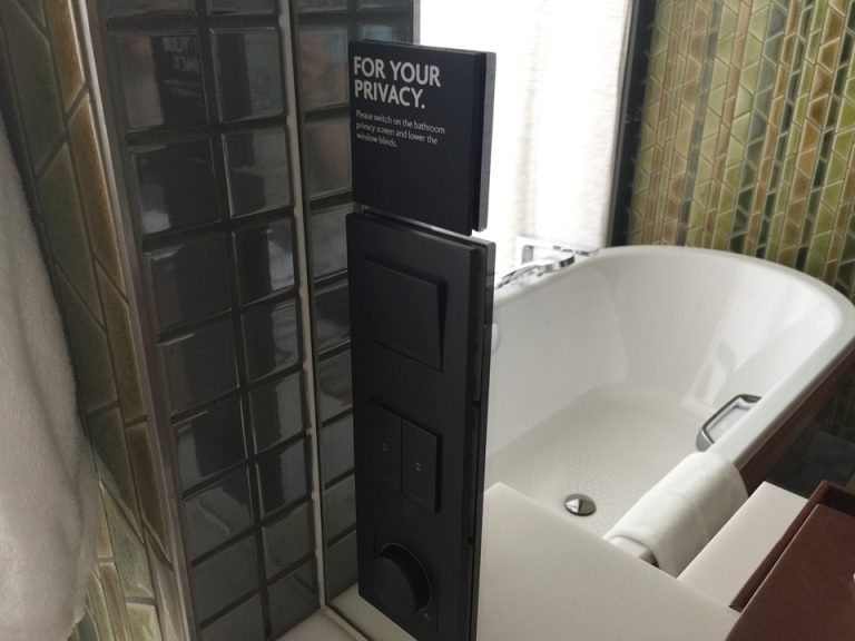 バスルームプライバシースイッチ