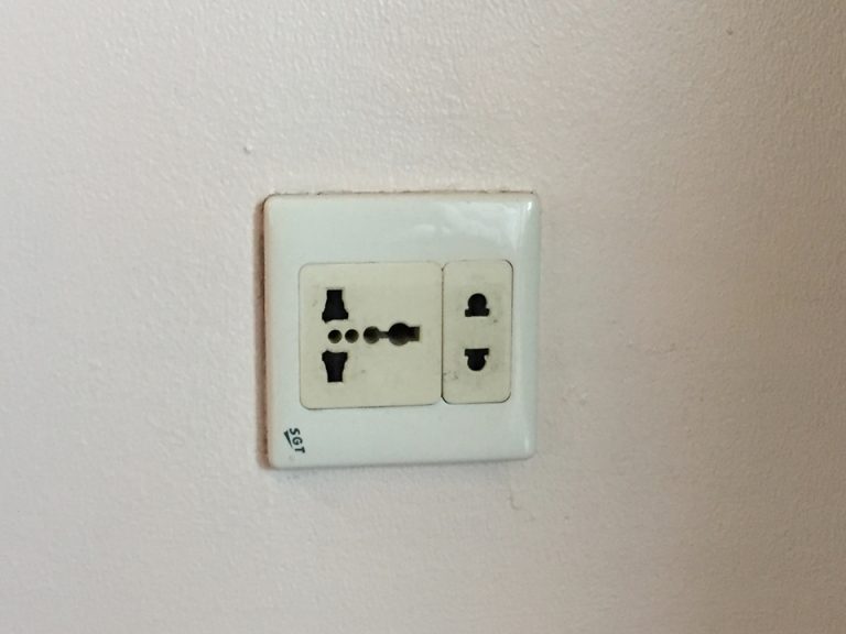 コンセント(A型C型対応 220V)