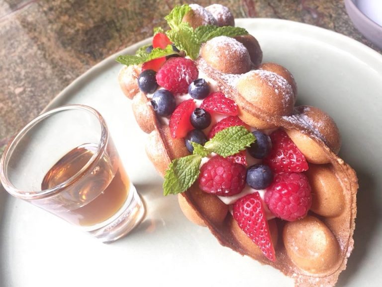 House on Sathornの香港ワッフル