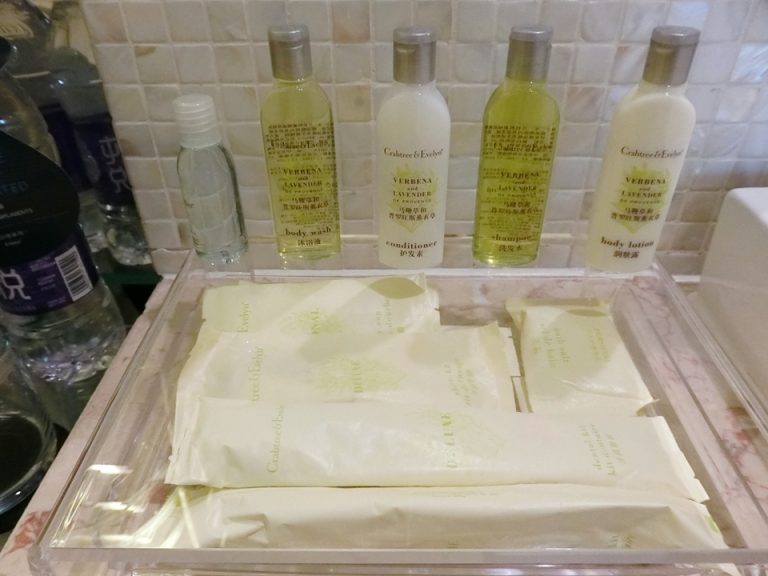 洗面台アメニティCIMG7465