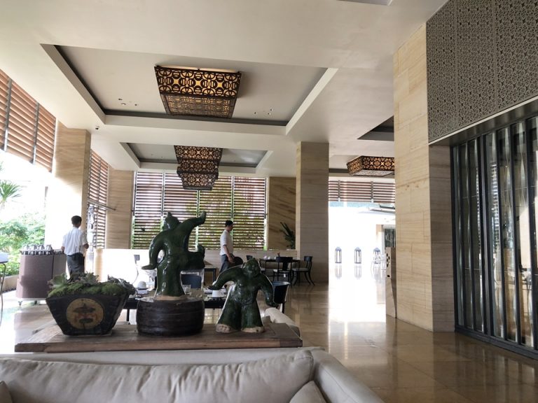 レストラン「THE CAFE」アウトサイドコーナー