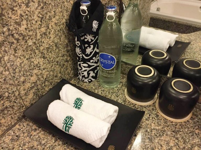 お水も可愛い袋入り