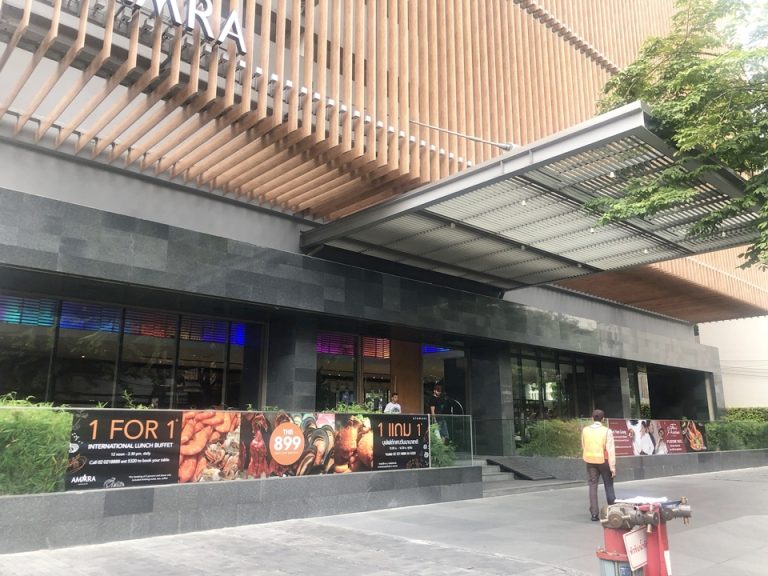 大通りに面したホテルなのでとても入りやすいです。