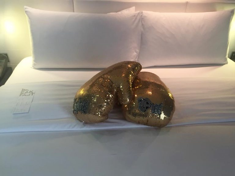 インスタ映えしそうなグローブ