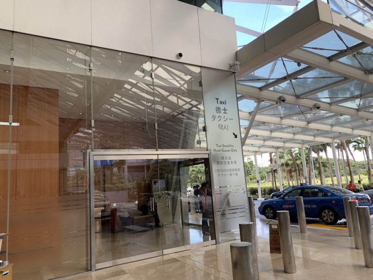 宿泊客専用タクシー待合室