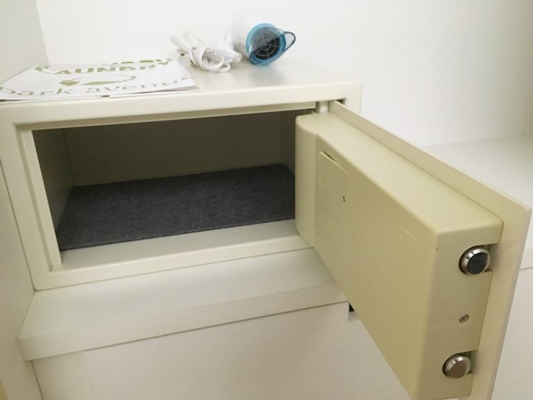 セーフティボックス 開けた状態