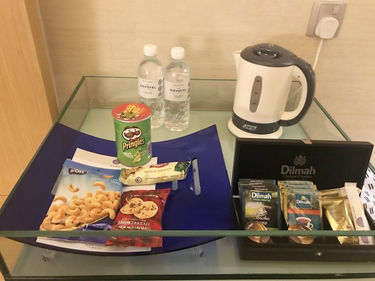 ミニバー・カフェコーナー