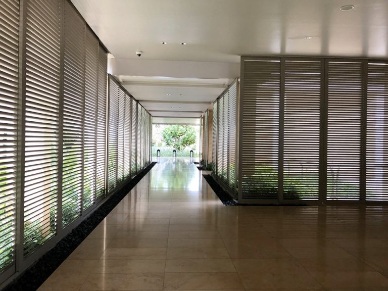 客室フロア廊下