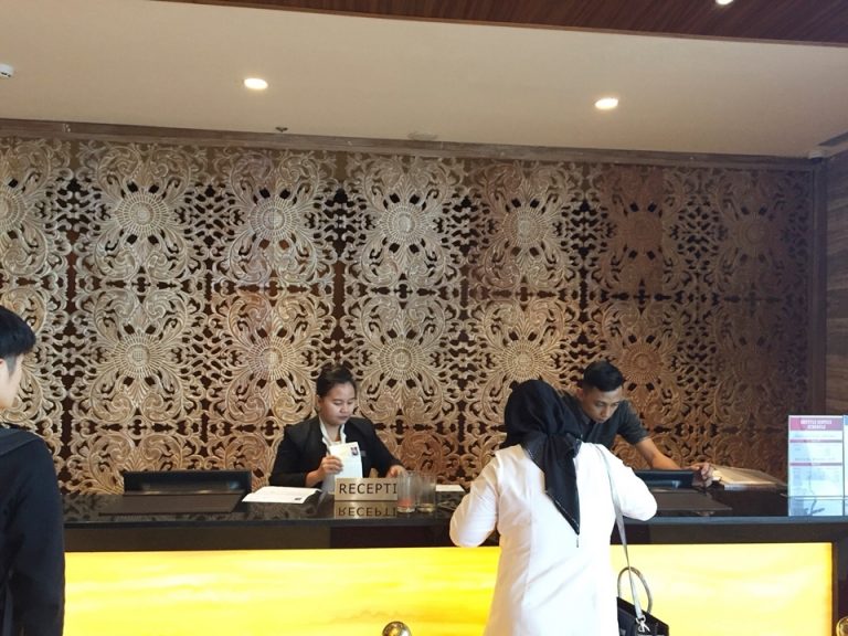 フロント拡大01