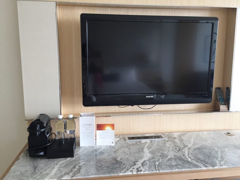 テレビ