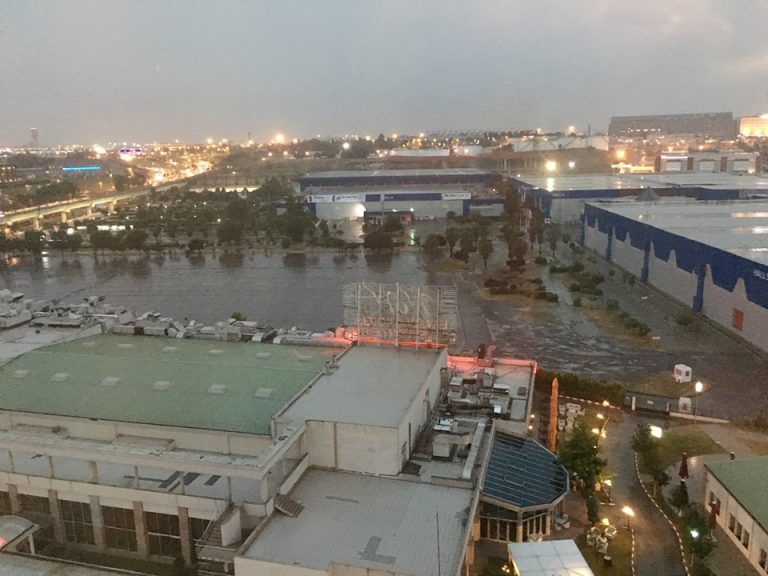 窓から見える景色