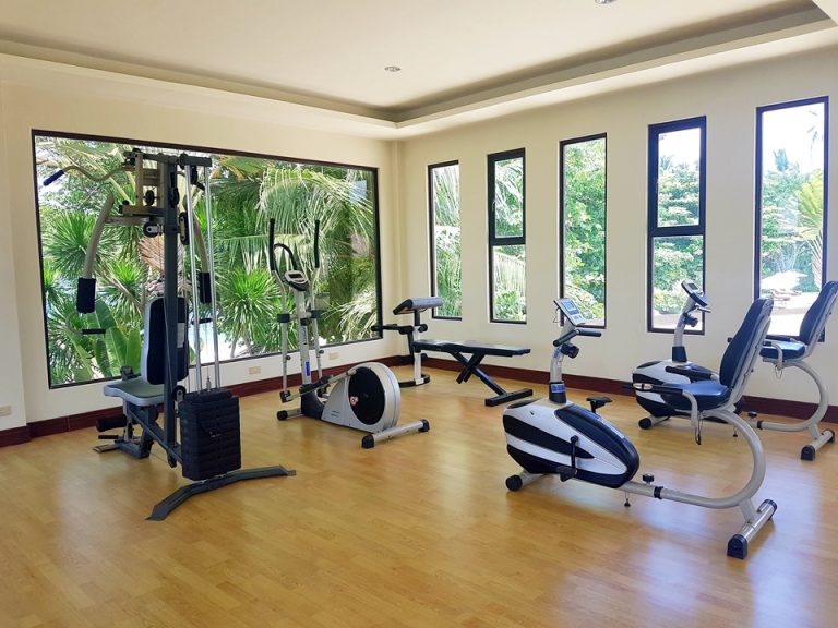 ジム:設置マシーン、台数は1種類につき1台と少ない