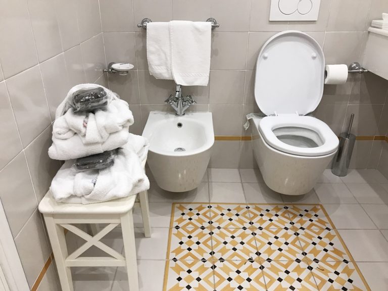 トイレバスローブ