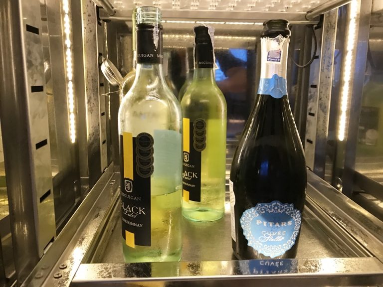 エグゼクティブラウンジ お酒1