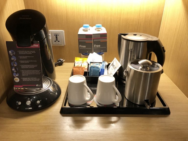 カフェコーナー