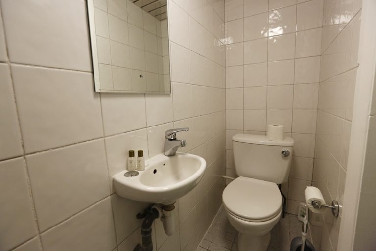 洗面所とトイレ_7622