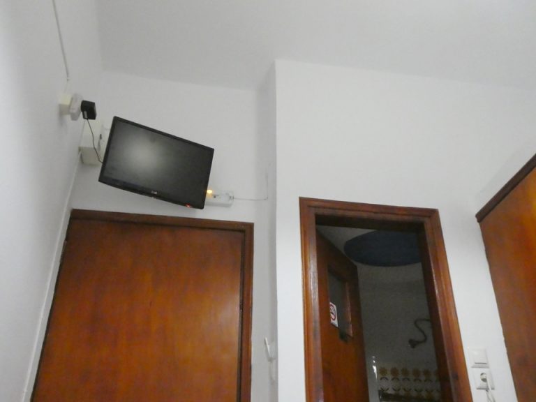 客室全体(入り口方向)