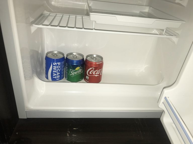 冷蔵庫内部